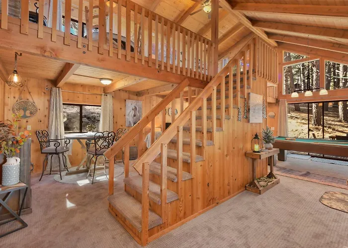 Enchanted Forest Super Cozy On 2 Acres Sledding Hills Tree Swing Pool Table * Mountainaire